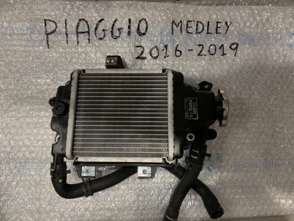 Radiatore Acqua Completo Medley 125-150 cc 2016-2019 , USATO Km 7000 Perfetto