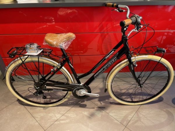 Bicicletta City-Bike “By Molinari “ Modello Retro'  Donna  Alluminio 7 V Taglia L Telaio  46  colore Nero Lucida